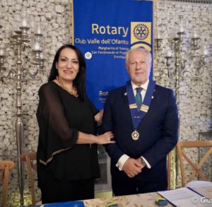Il Presidente uscente Grazia Delia e il Presidente in carica Sergio Albrizio