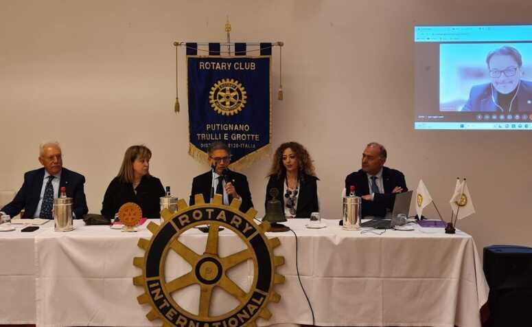 IL ROTARY CLUB PUTIGNANO CONCLUDE IL SERVICE PER LE NUOVE GENERAZIONI